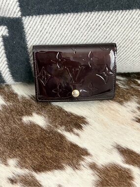 Louis Vuitton Vernis Burgundy/Wine Compact Wallet